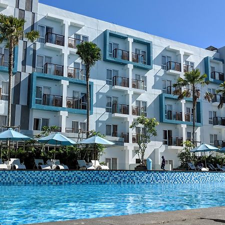 Astara Hotel Balikpapan Exterior foto