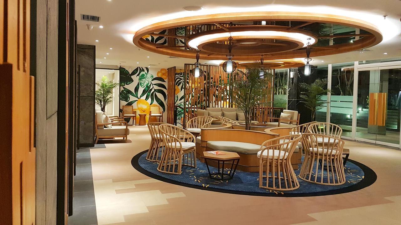 Astara Hotel Balikpapan Exterior foto